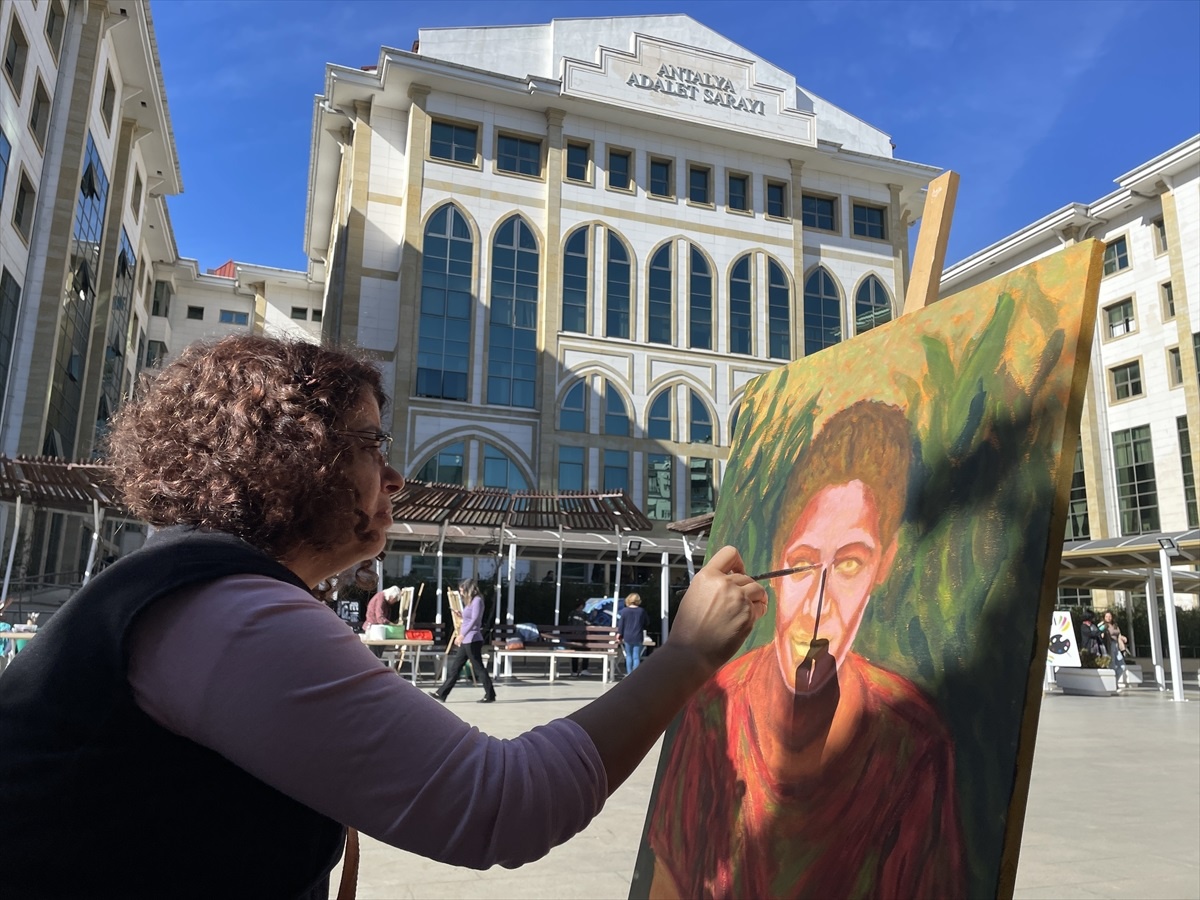 Antalya Adliyesi Sanat Çalıştayı Gerçekleştirildi
