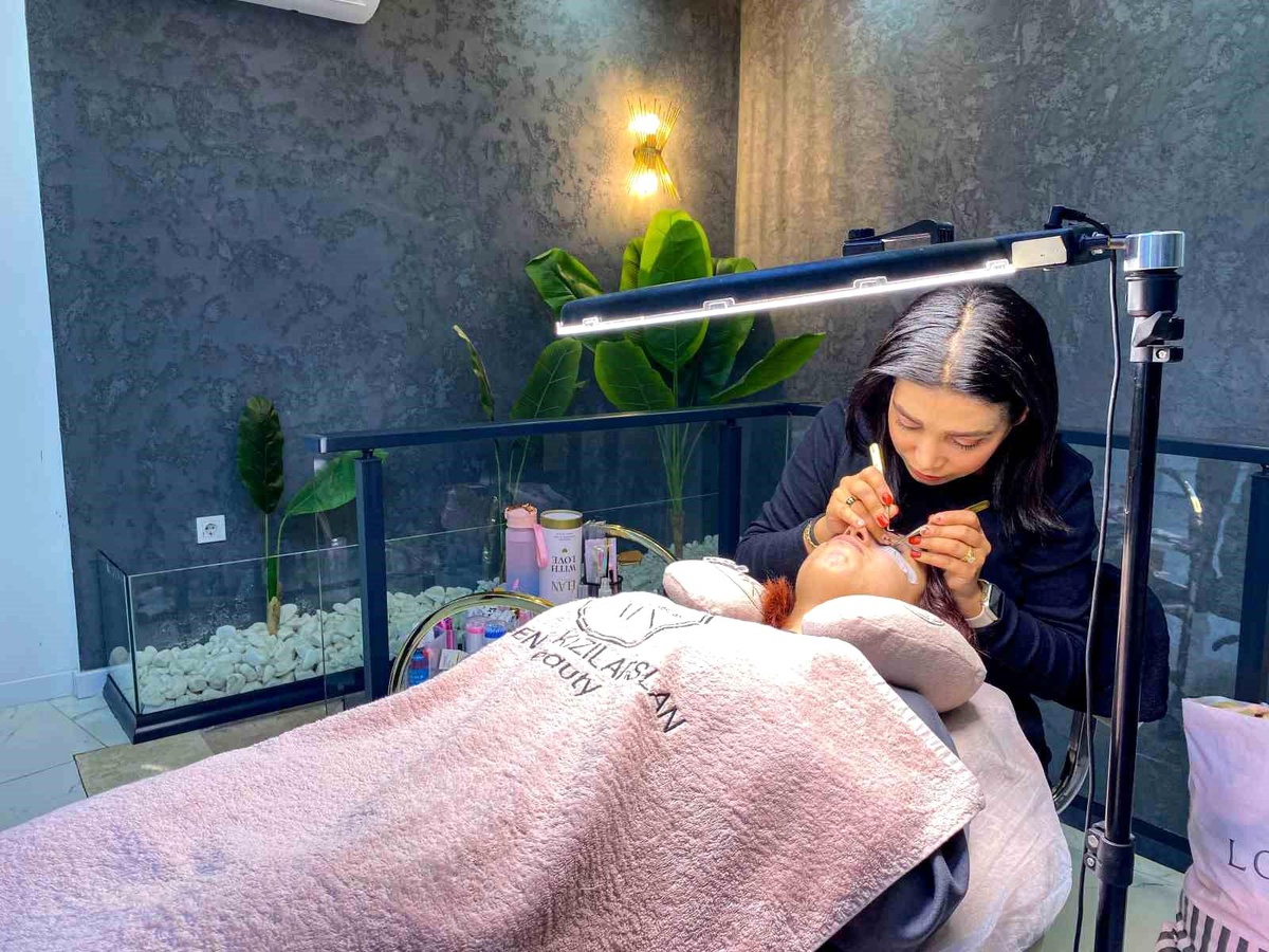 Antalya\'da güzellik salonlarına Polatlar darbesi: İşler jilet gibi kesildi