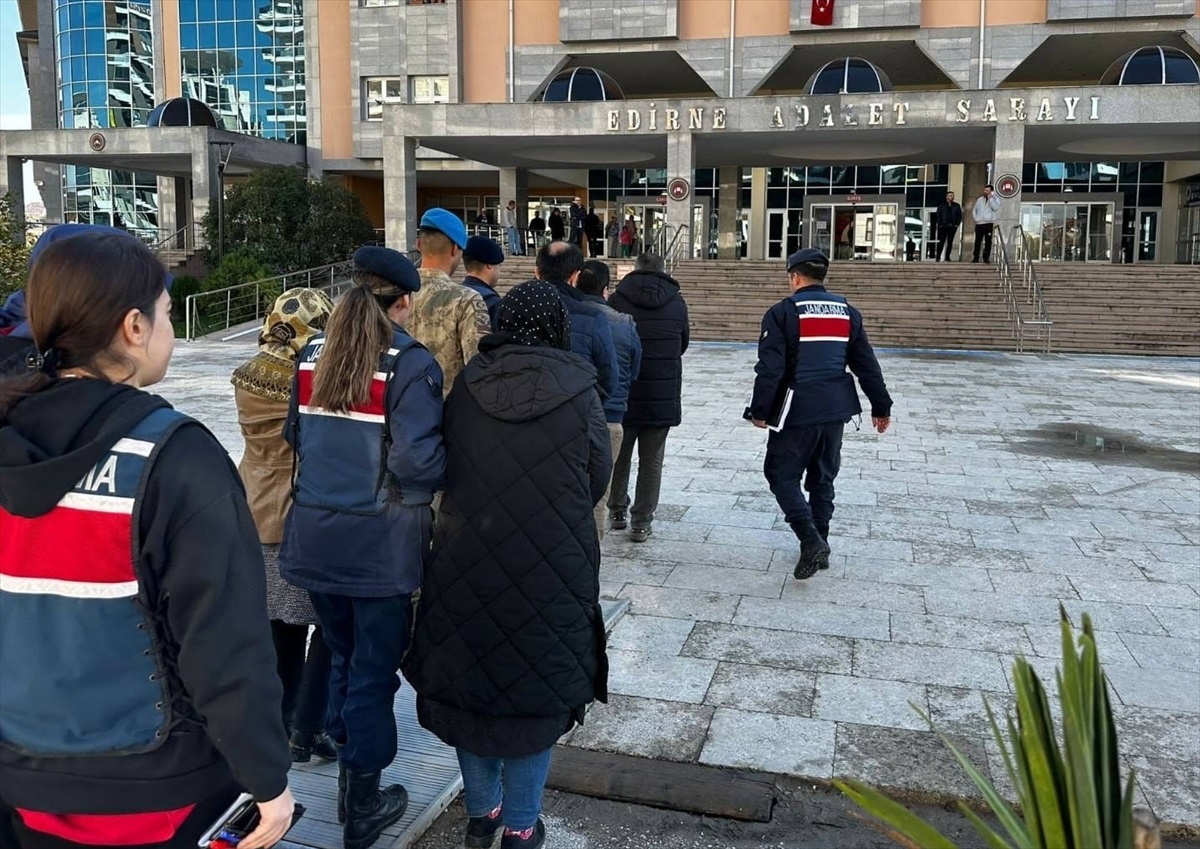 Edirne\'de Yakalanan FETÖ Mensuplarından 10\'u Tutuklandı
