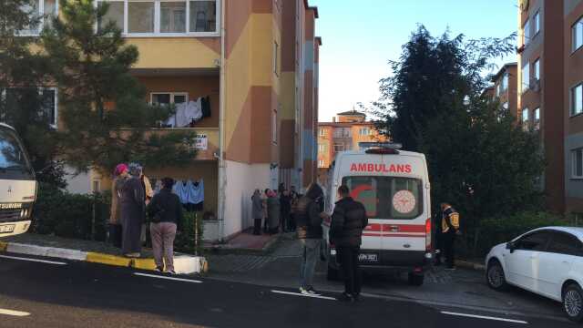 Eşini ve oğlunu silahla öldürüp intihar etti Eşini ve oğlunu silahla öldürüp intihar etti