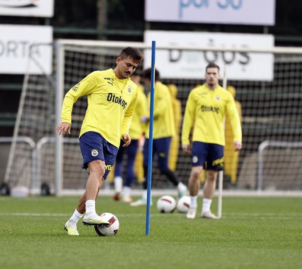 Fenerbahçe, Fatih Karagümrük maçı için hazırlıklarını sürdürdü