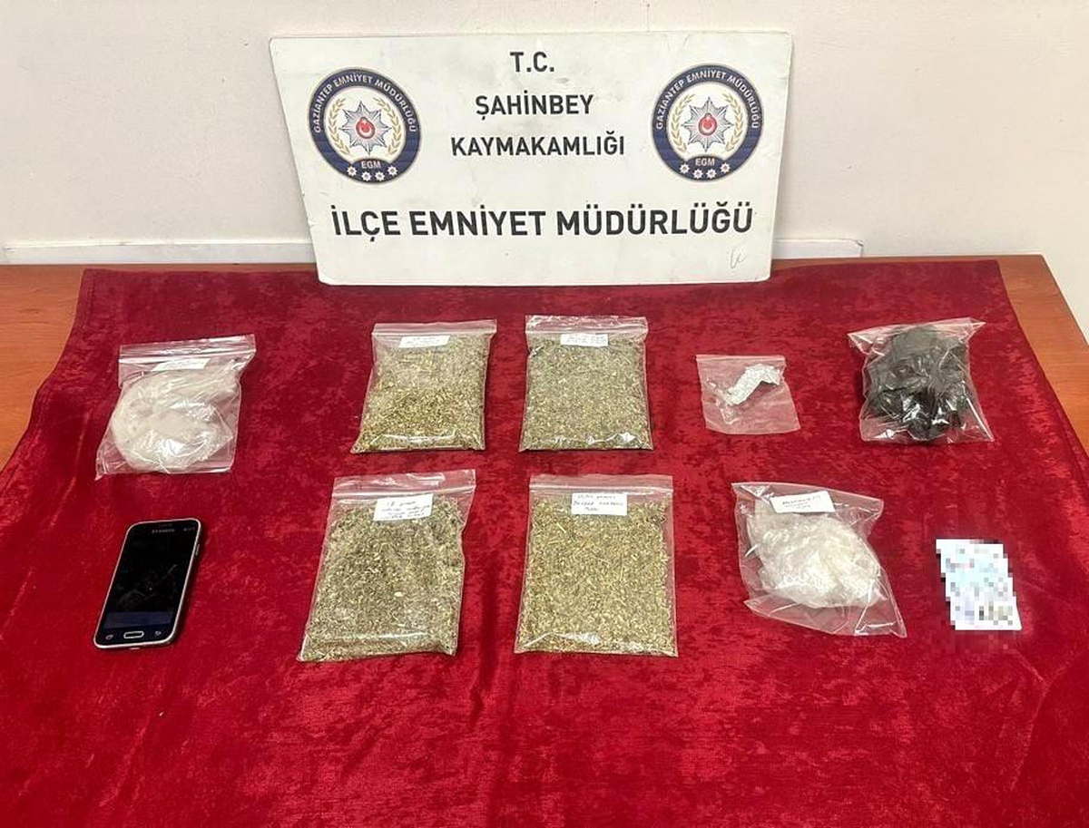 Gaziantep\'te Uyuşturucu Operasyonunda 131 Gram Madde Ele Geçirildi
