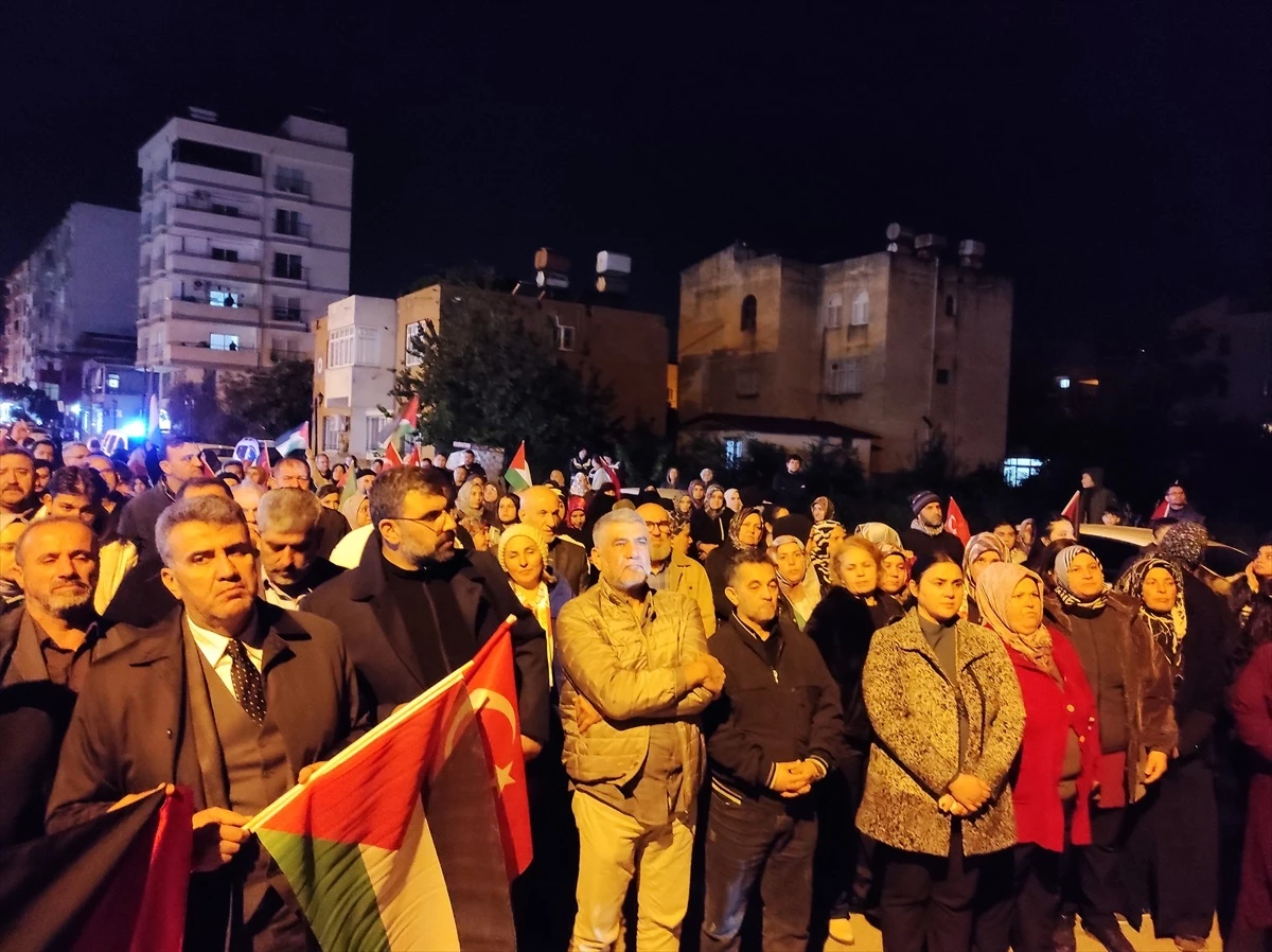 Hatay\'da Filistin\'e Destek Yürüyüşü Düzenlendi