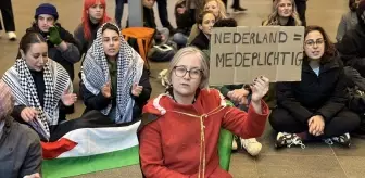 Lahey'de Filistin'e Destek İçin Oturma Eylemi