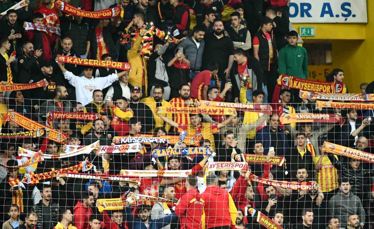 Kayserispor-Adana Demirspor Maçının Bilet Fiyatları Belli Oldu
