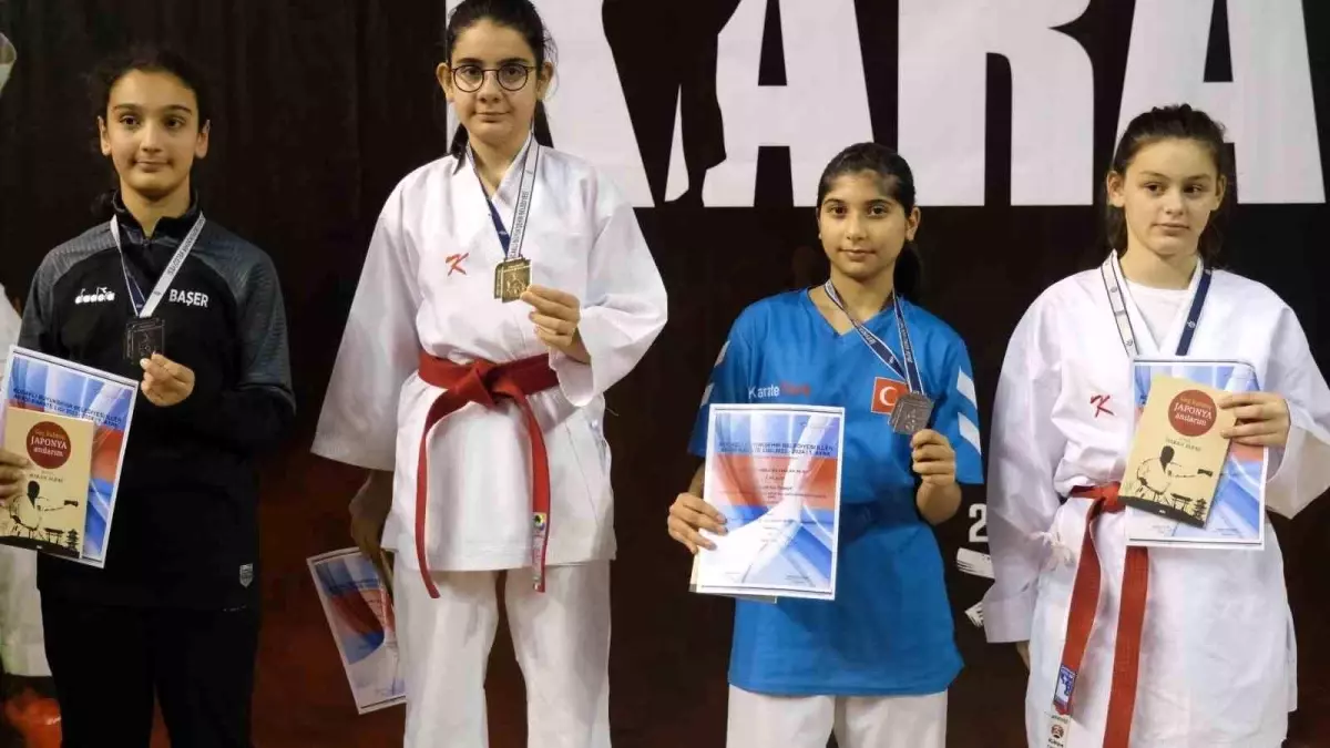 Kocaeli\'de İllerarası Karate Ligi 1. Ayak Müsabakaları Tamamlandı
