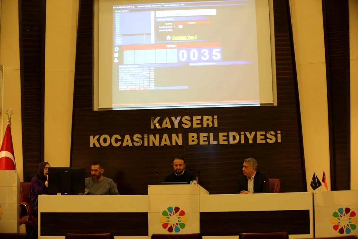 Kocasinan Belediyesi, İşçi Alımı İçin Şeffaf Kura Çekimi Yaptı