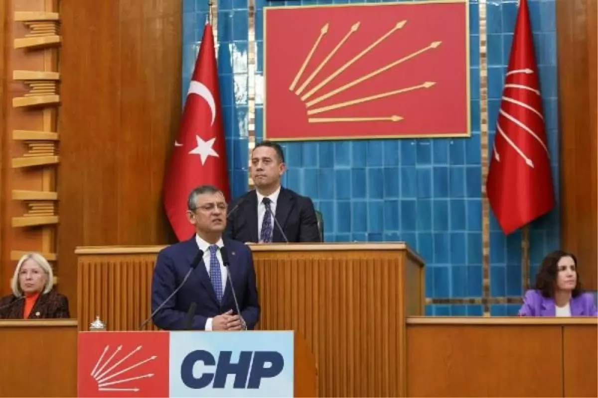 Özgür Özel: Ayrılmanıza bel bağlayan, birleşmenize umut bağlayan yok