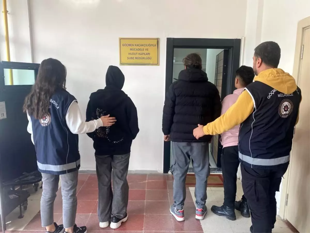 Sinop\'ta polis ekipleri düzensiz göçmen uygulaması yaptı