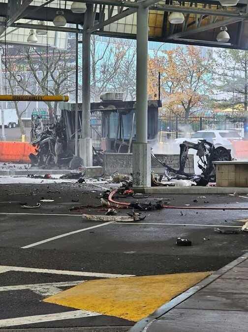 ABD-Kanada sınırında yer alan Rainbow Köprüsü'nde bir araçta patlama meydana geldi, iki ülke arasında geçişler kapatıldı