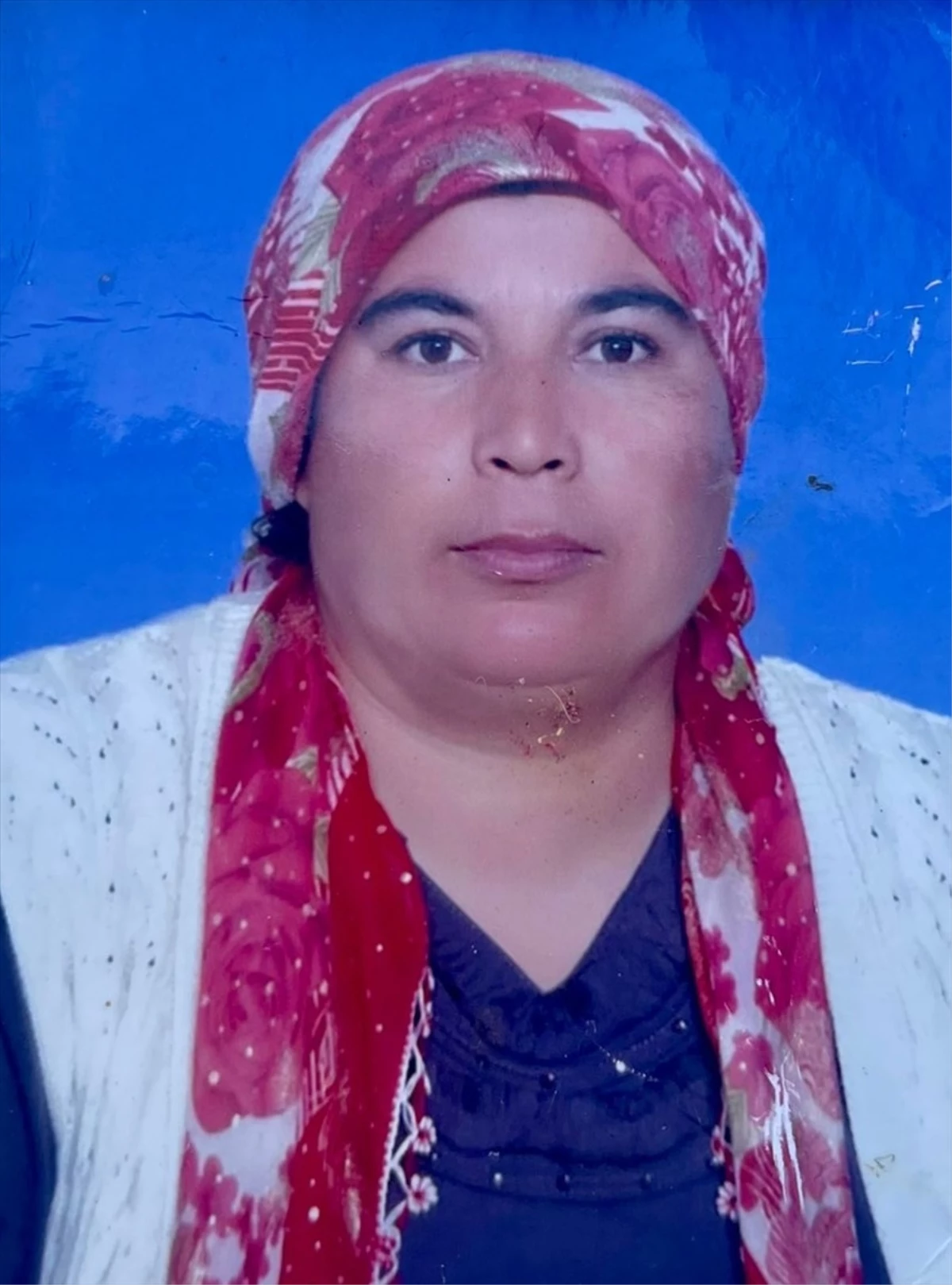 Adana\'da Üvey Oğul Tarafından Silahla Vurulan Kadın Hayatını Kaybetti