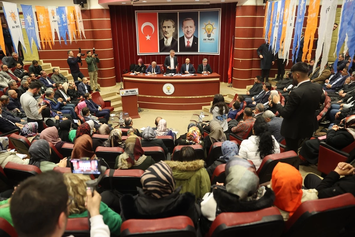 AK Parti Genel Başkan Yardımcısı Erkan Kandemir, Nevşehir\'de istişare toplantısına katıldı