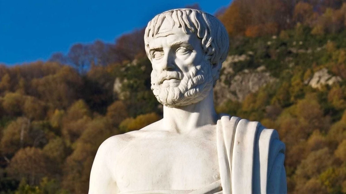 Aristoteles Kimdir? Antik Yunan Filozofunun Hayatı ve Eserleri