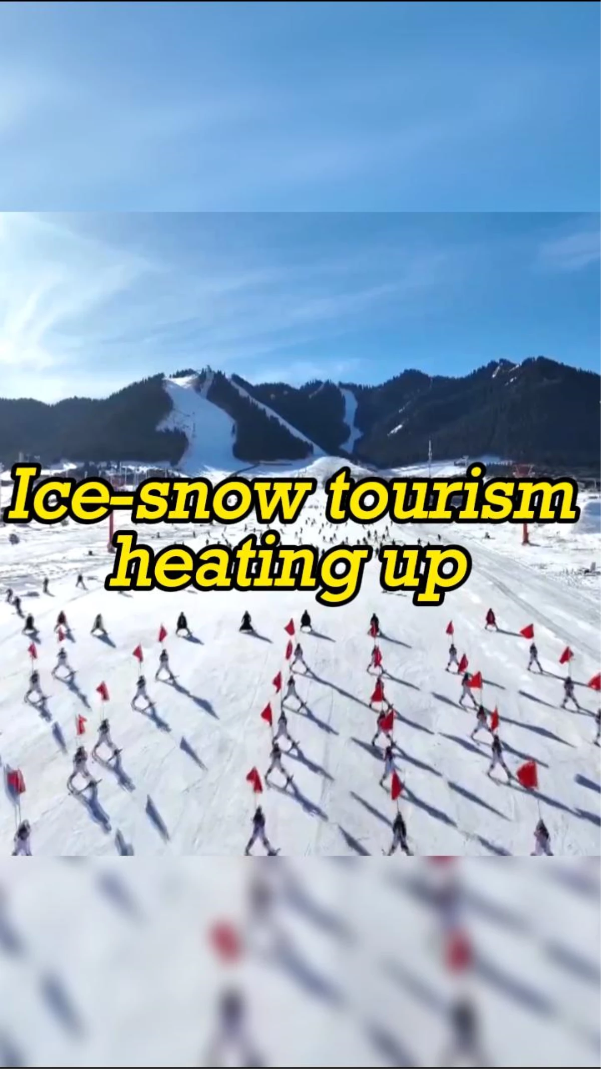 Çin\'in Xinjiang Bölgesinde Kar Turizmi Canlanıyor