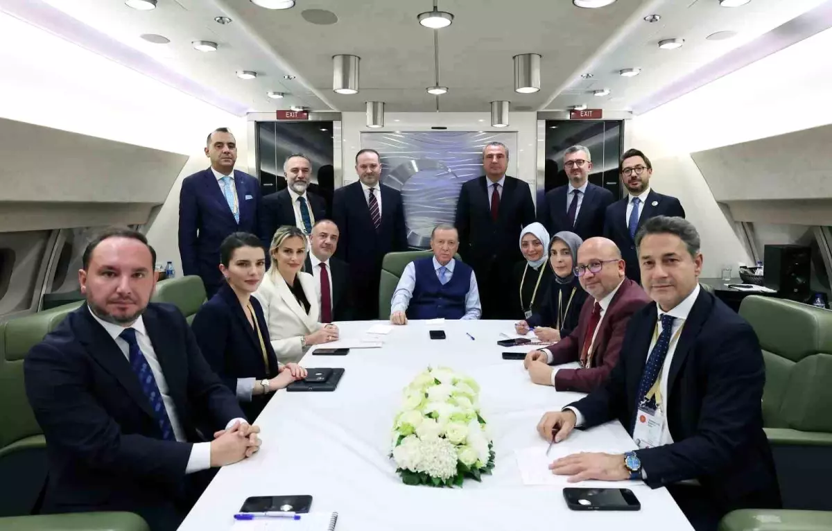 Cumhurbaşkanı Erdoğan: "İnşallah çok kısa bir zamanda Netanyahu pılını pırtısını toparlayıp buradan çekilecek."