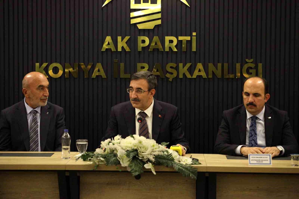 Cumhurbaşkanı Yardımcısı Yılmaz: "Gazze\'de geçici de olsa bir ateşkes sağlanması tabii ki olumlu bir adım"