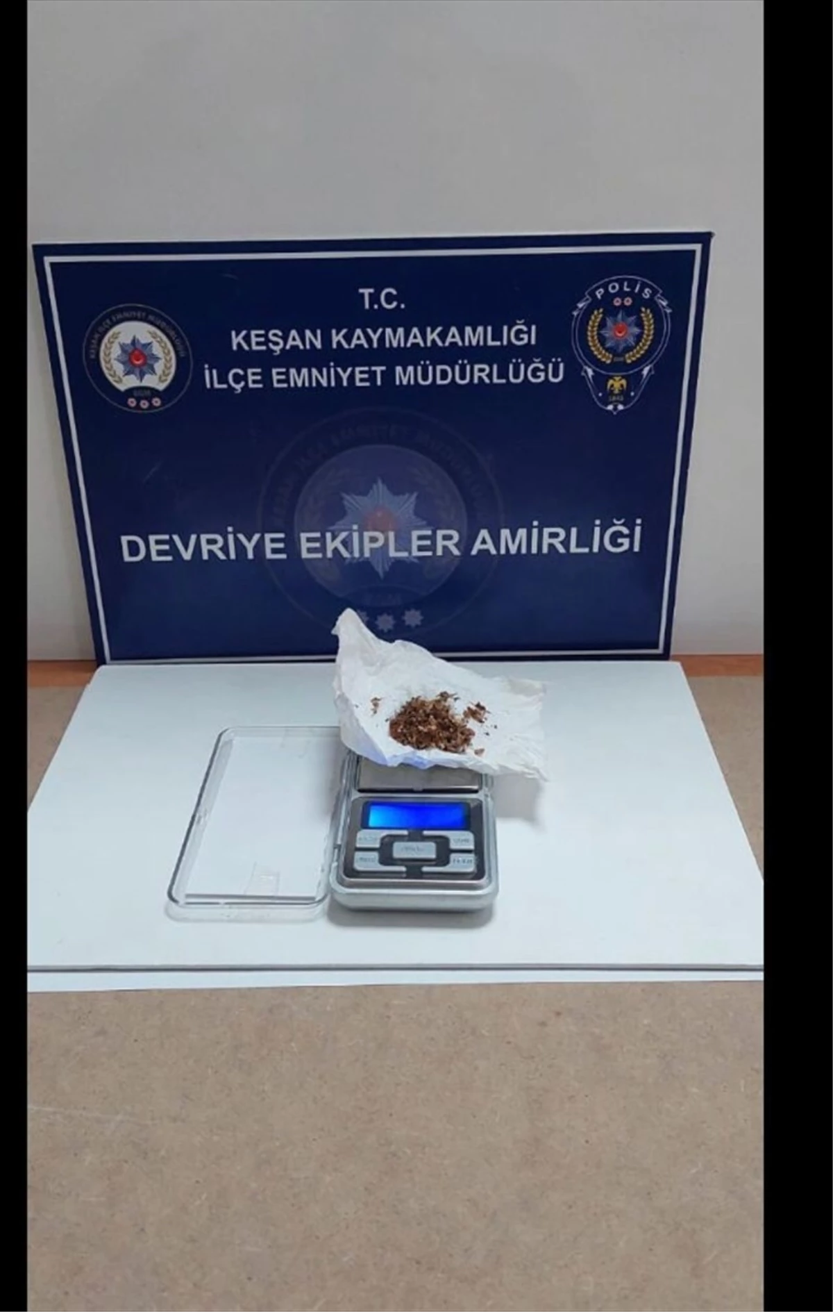 Edirne\'de uyuşturucu operasyonunda 8 şüpheli gözaltına alındı