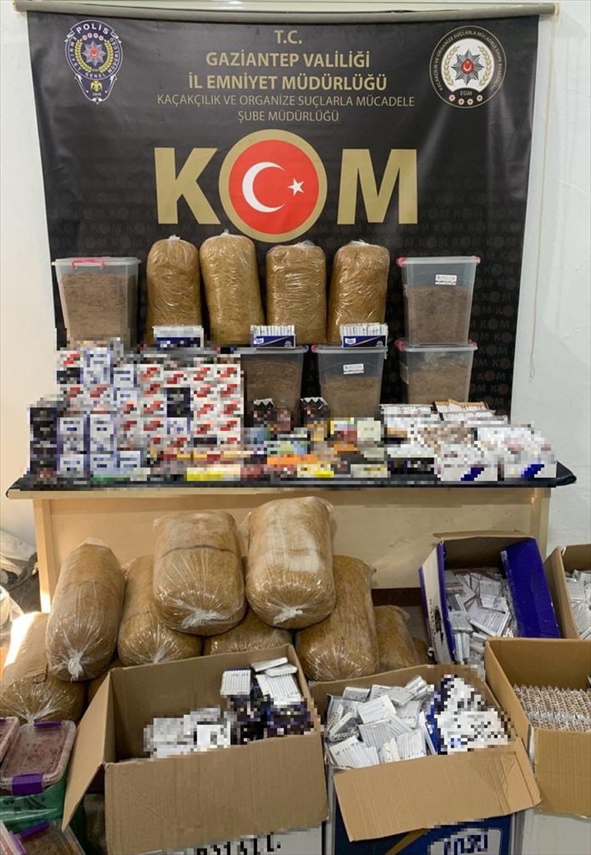 Gaziantep\'te Kaçakçılık Operasyonu: 3 Şüpheli Gözaltına Alındı