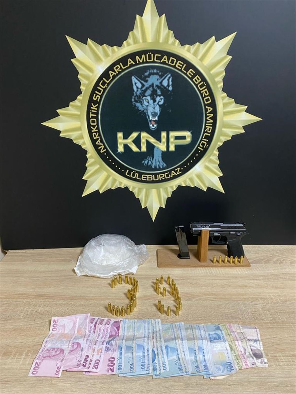 Kırklareli\'nde Narkotik Operasyonunda 9 Şüpheli Gözaltına Alındı