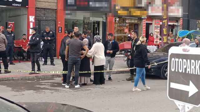 Kocaeli'de restoranda yemek yiyen kadın boşandığı eşi tarafından vurularak öldürüldü