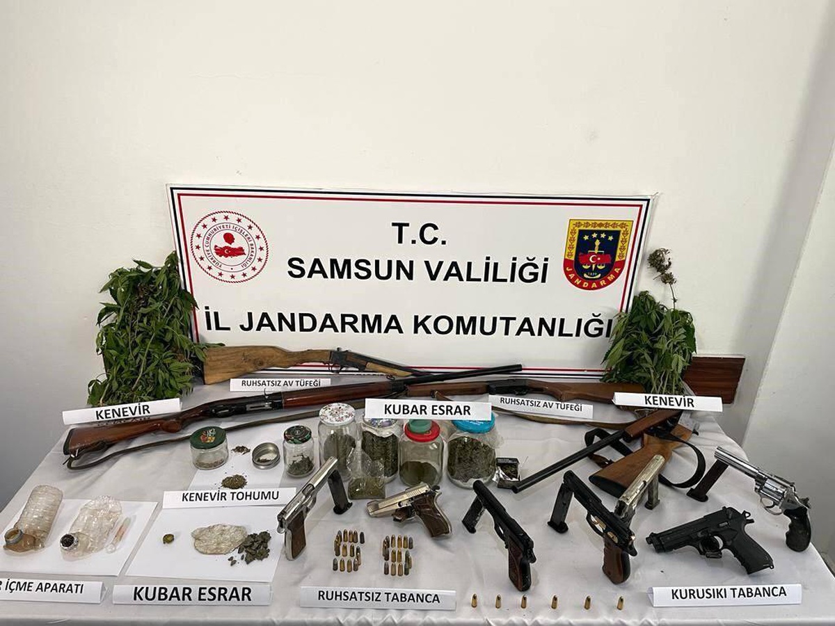 Samsun\'da Uyuşturucu Operasyonu: 3 Gözaltı