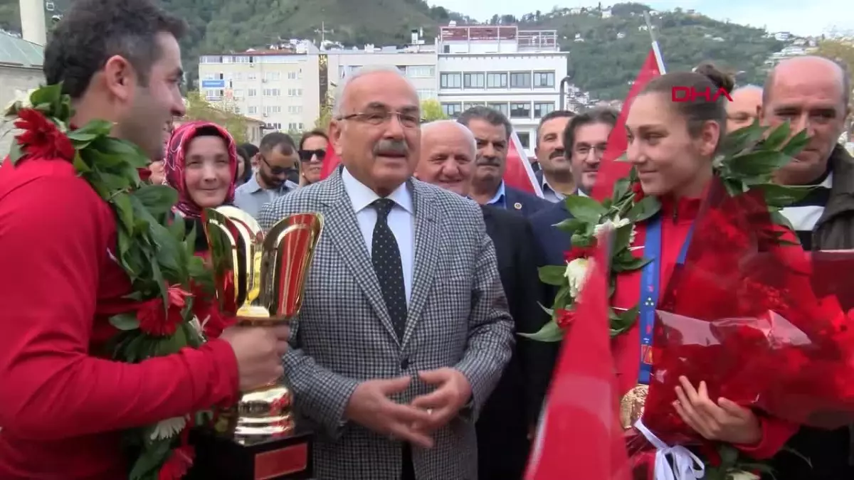 Avrupa Şampiyonu Gamze Soğuksu Memleketinde Coşkuyla Karşılandı