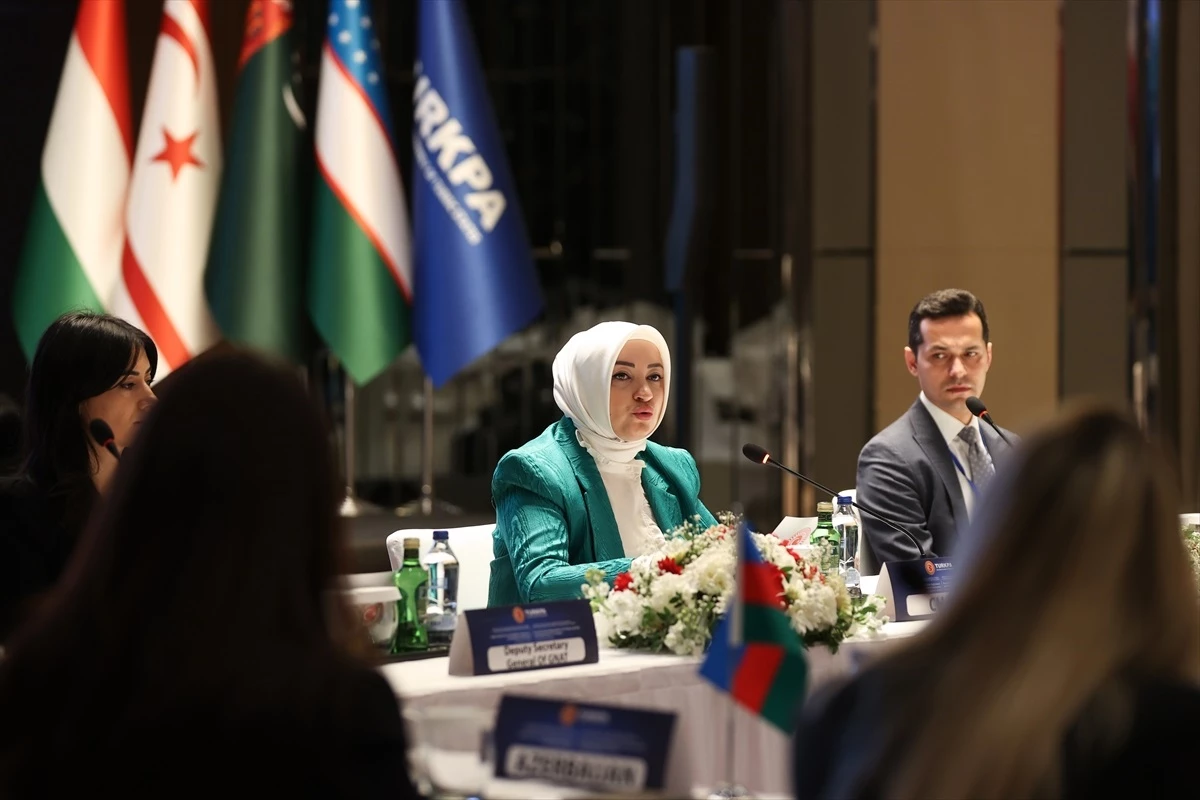 TBMM Kadın Erkek Fırsat Eşitliği Komisyonu Başkanı Atabek, Antalya\'da TÜRKPA toplantısında konuştu Açıklaması
