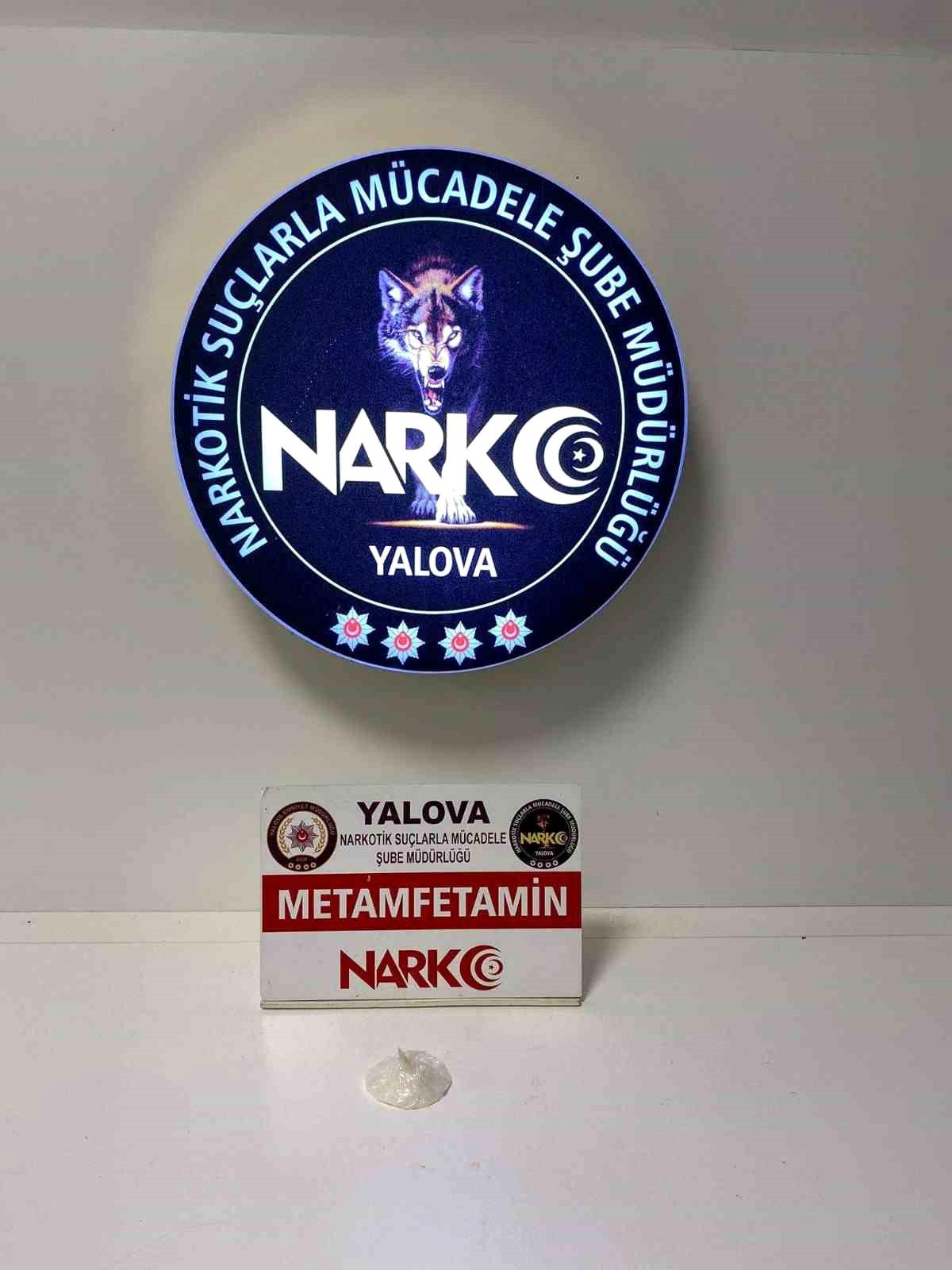 Yalova\'da Uyuşturucu Operasyonunda 2 Şüpheli Gözaltına Alındı