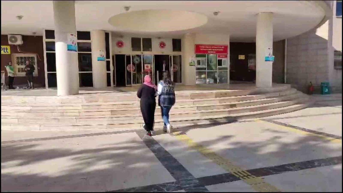 Şanlıurfa\'da Anne-Oğul Yankesicilik Çetesine Operasyon