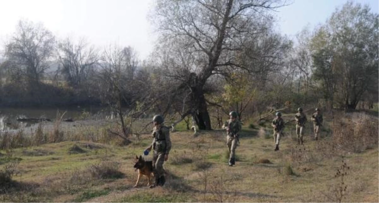 Edirne\'de Yunanistan\'a kaçarken yakalanan 2 FETÖ/PDY şüphelisi tutuklandı