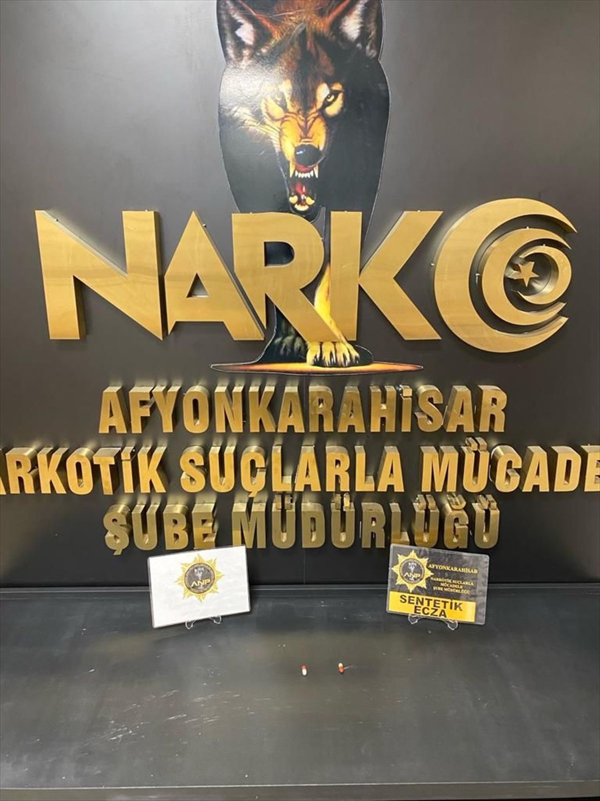 Afyonkarahisar\'da uyuşturucu operasyonlarında 5 şüpheli yakalandı