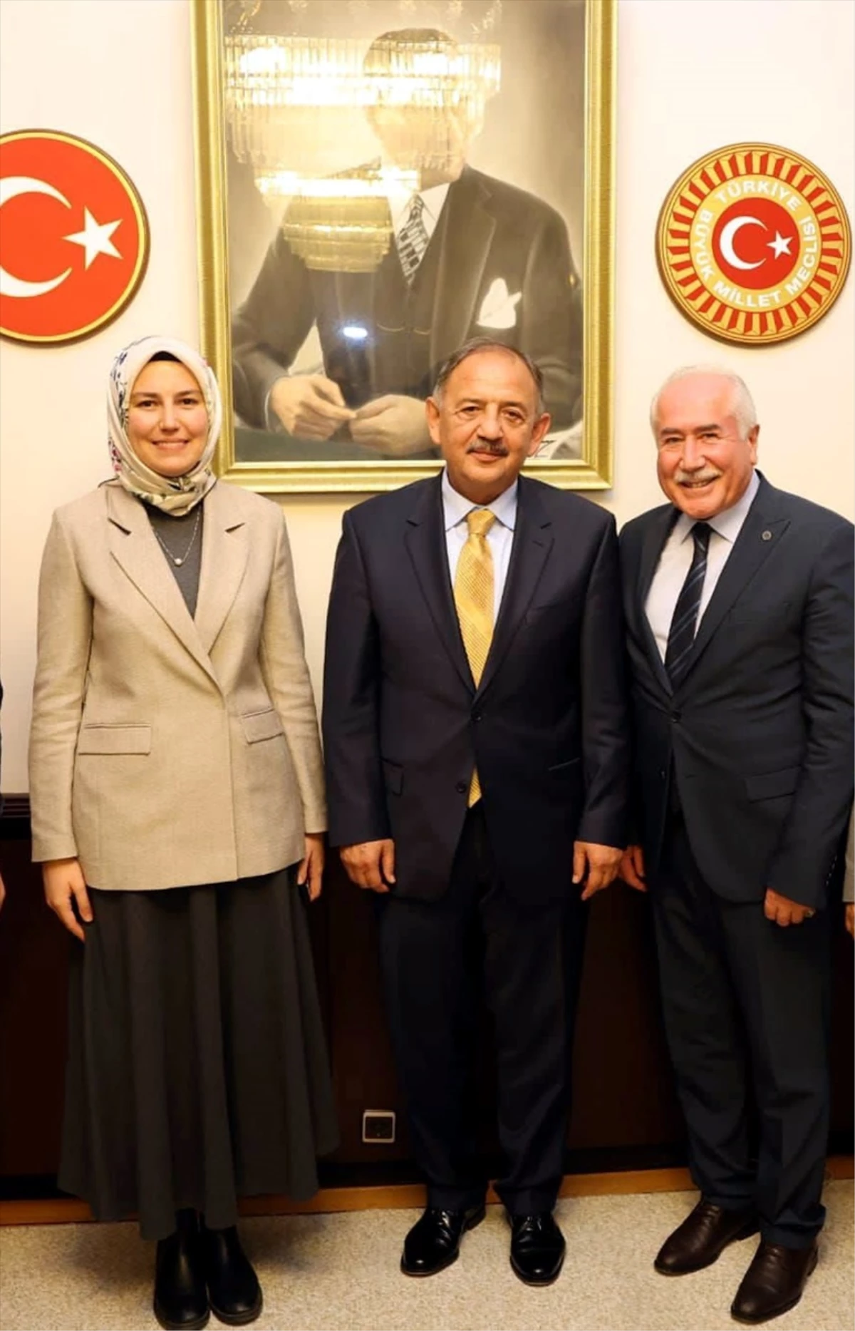 Başkentin Güdül ilçesinin Belediye Başkanı Bakan Özhaseki\'yi ziyaret etti