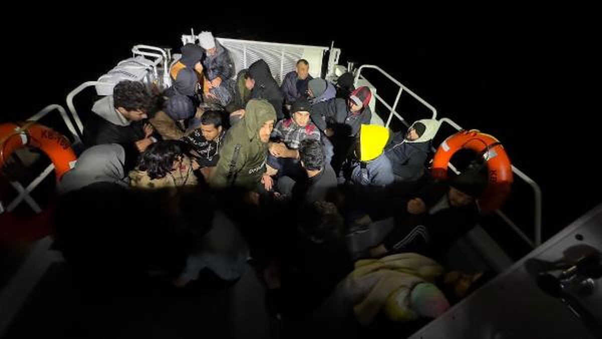 Bodrum\'da 34 kaçak göçmen yakalandı, 30 kaçak göçmen kurtarıldı