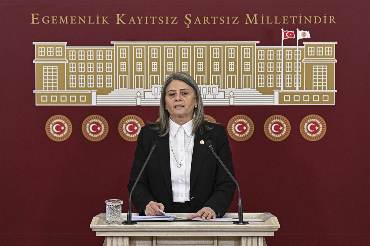 CHP Milletvekili Sibel Suiçmez: Gazze\'deki çocuk ölümleri kabul edilemez