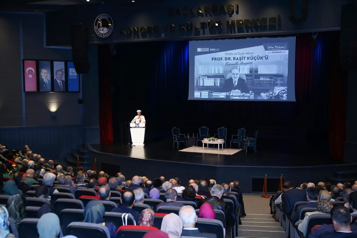 Diyanet İşleri Başkanı Ali Erbaş, Prof. Dr. Raşit Küçük\'ün anma programına katıldı