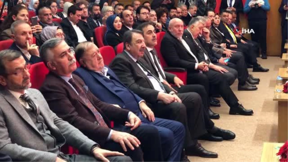 Hisarcıklıoğlu, Konya\'da Turuncu Konuşalım paneline katıldı