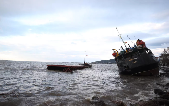 Karadeniz Ereğli'de batan gemiden 1 kişinin daha cansız bedeni çıkarıldı