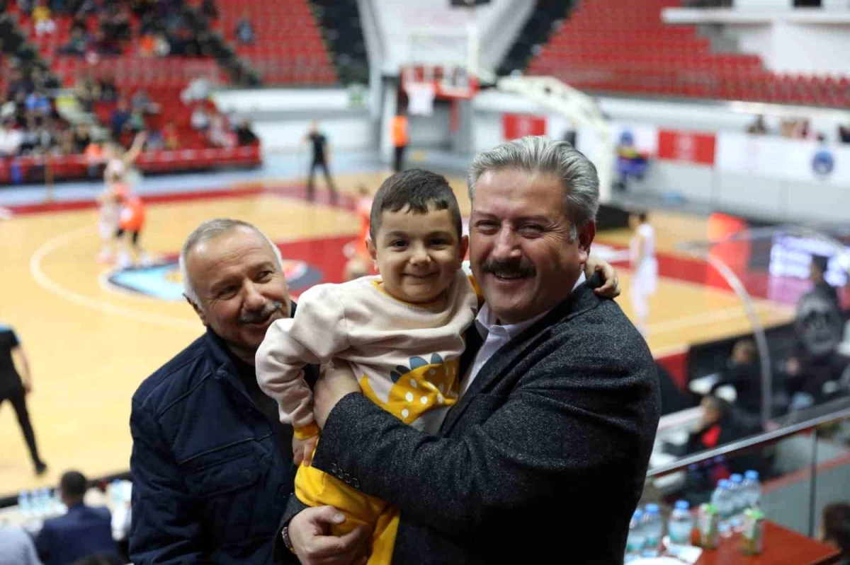 Melikgazi Kayseri Basketbol Takımı Slovakya ekibini mağlup etti