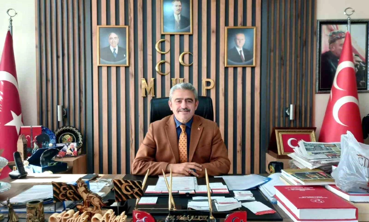 MHP İl Başkanı Haluk Alıcık, öğretmenler gününü kutladı
