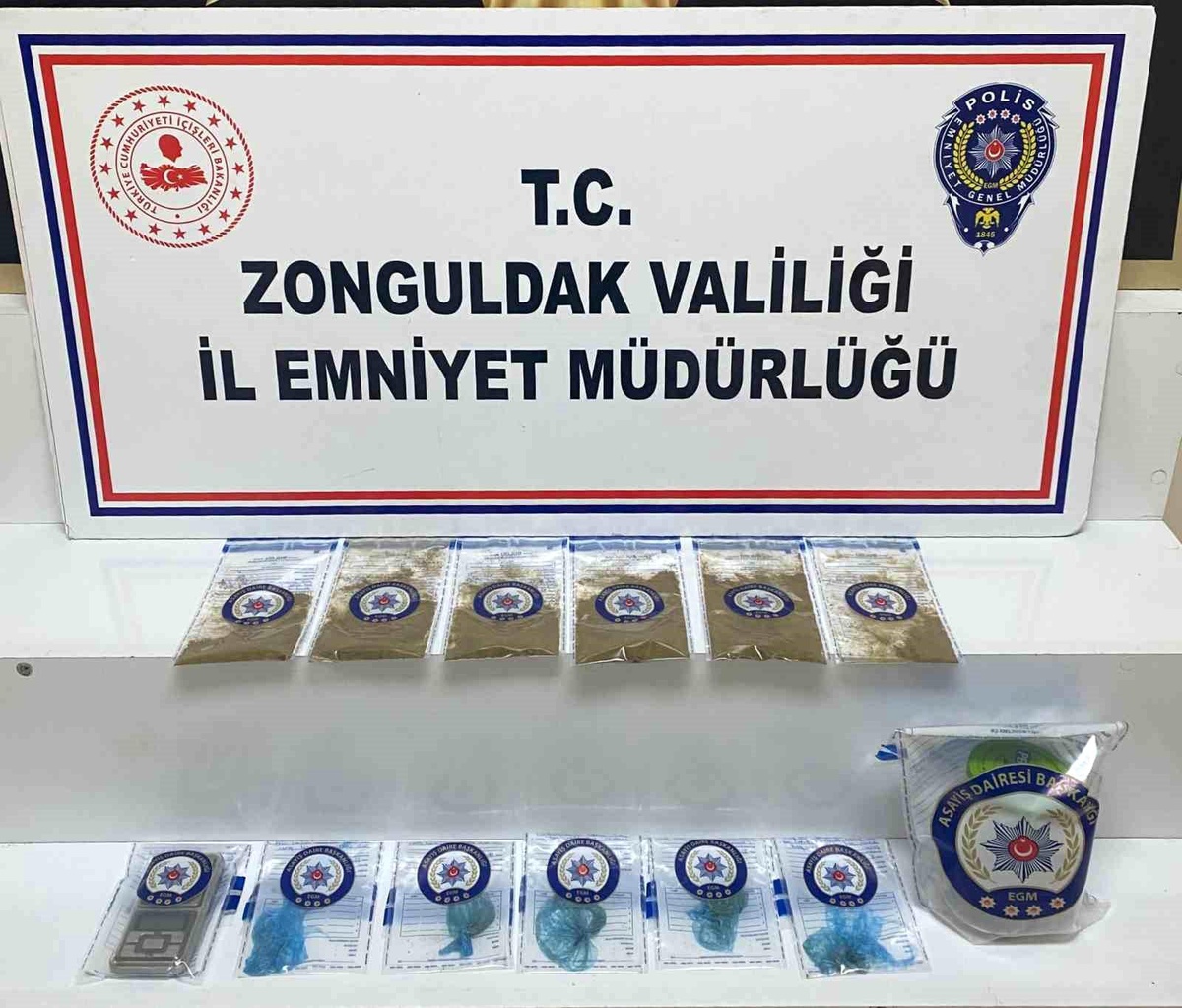 Zonguldak\'ta Uyuşturucu Ticareti Yapan Şüpheli Tutuklandı
