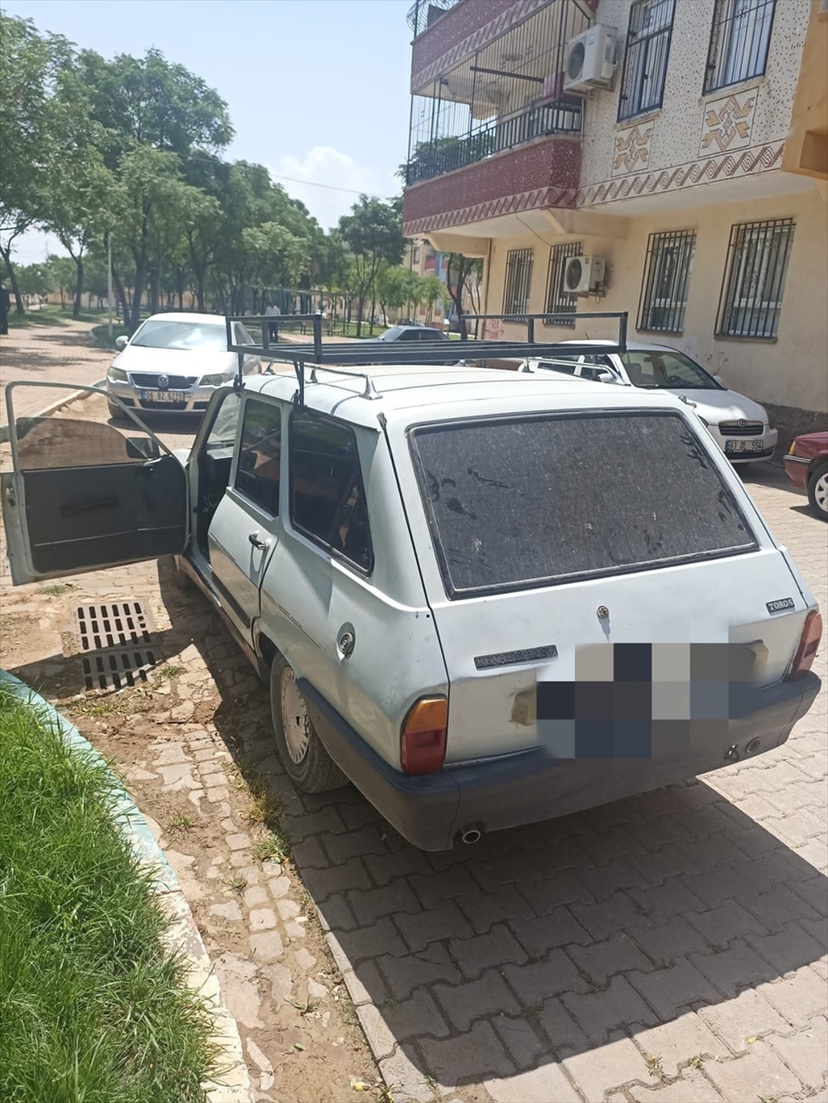 Şanlıurfa\'da 3 otomobil çalan şüpheli tutuklandı