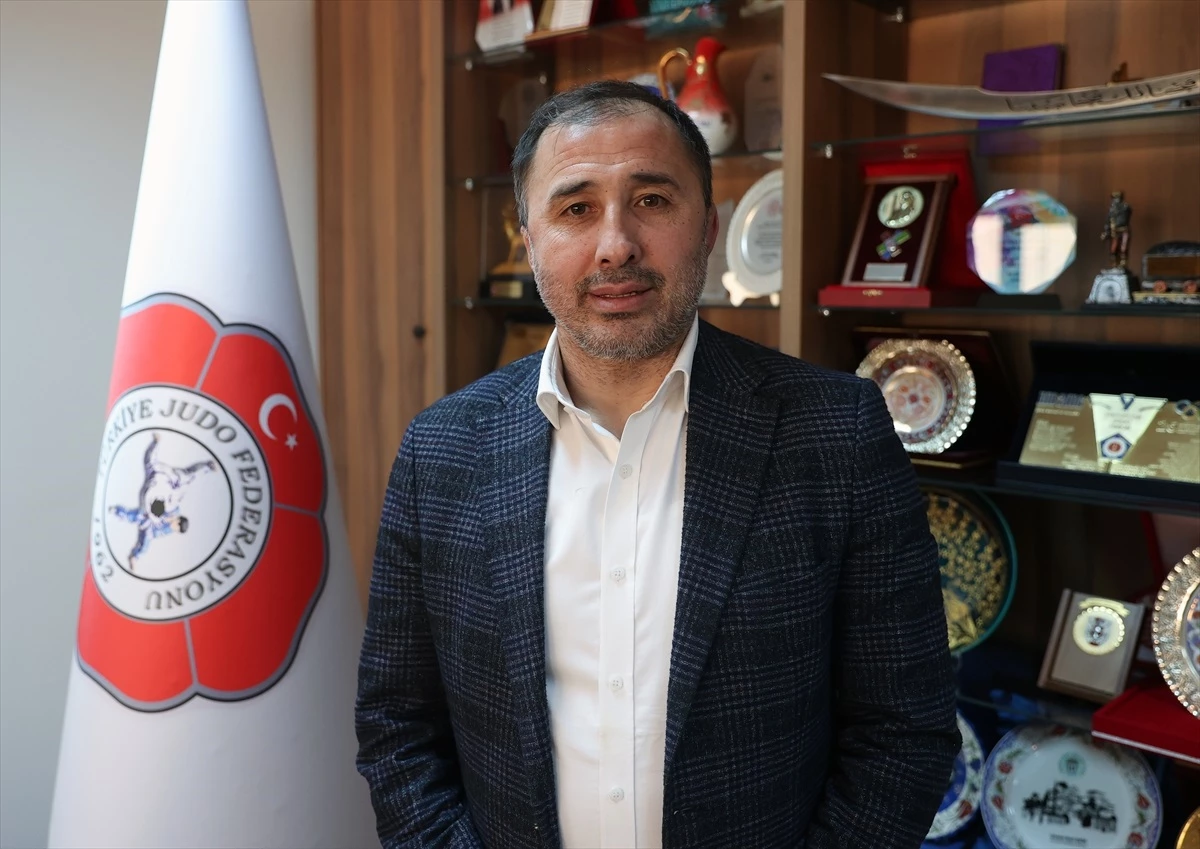 Türkiye Judo Federasyonu Başkanı Sezer Huysuz, 2024 Paris Olimpiyatları\'na dünya sıralamasında ilk 8 içine girmek istediklerini söyledi
