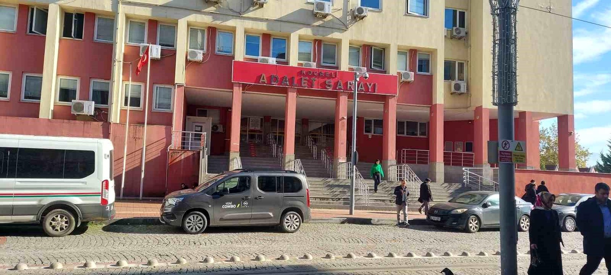Kocaeli\'de Metamfetamin Maddesi ile Yakalanan Sanık Ticaret Suçunu Kabul Etmedi