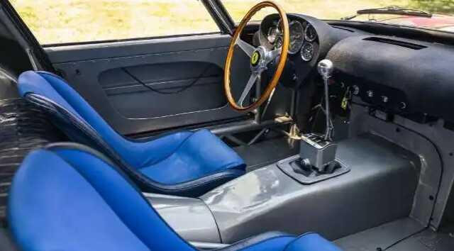 1962 model Ferrari, rekor fiyata satıldı