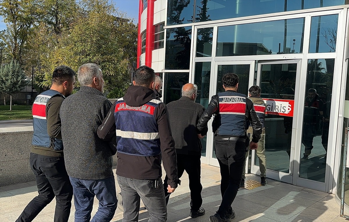 Adıyaman merkezli PKK operasyonunda 3 tutuklama