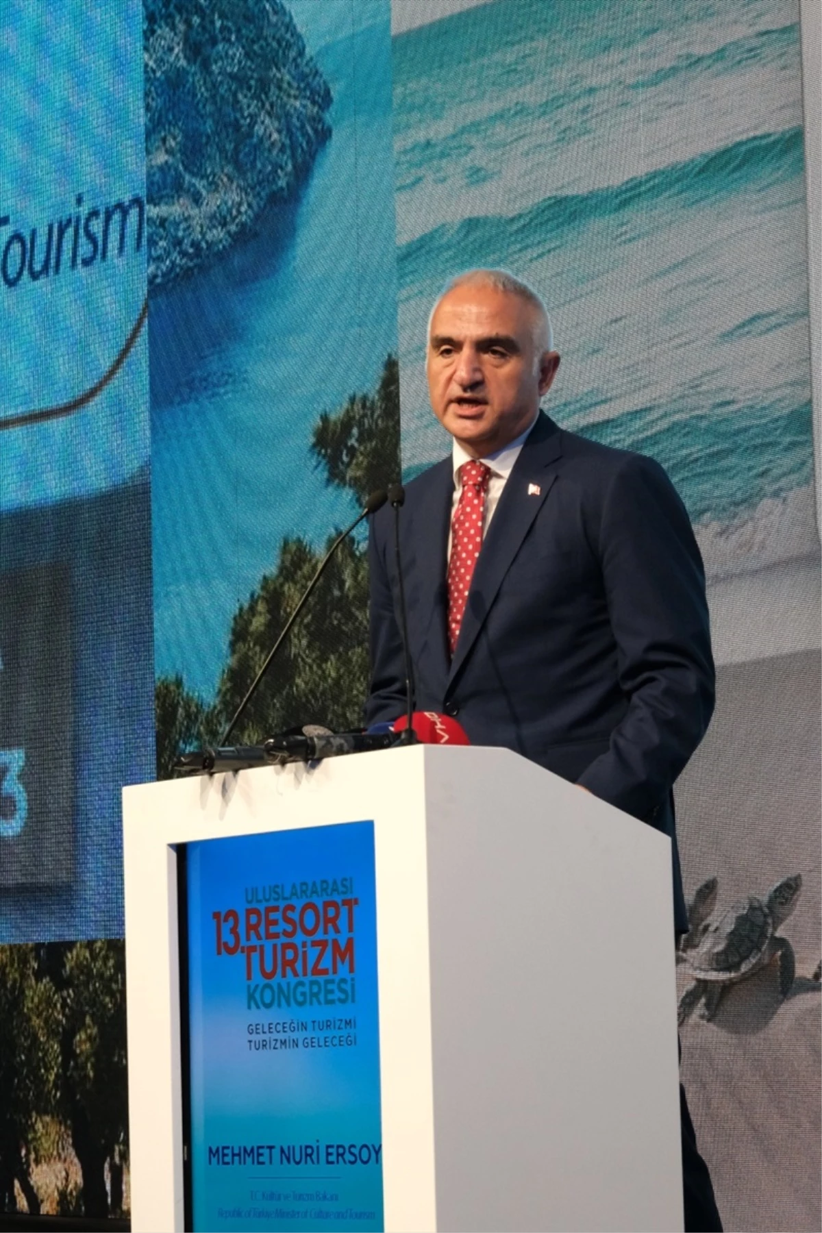 Bakan Ersoy, 13. Uluslararası Resort Turizm Kongresi\'nde konuştu: (1)