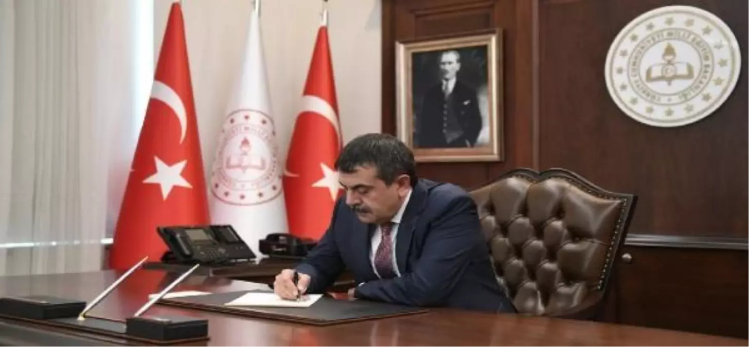 Milli Eğitim Bakanı Öğretmenlere Mektup Gönderdi