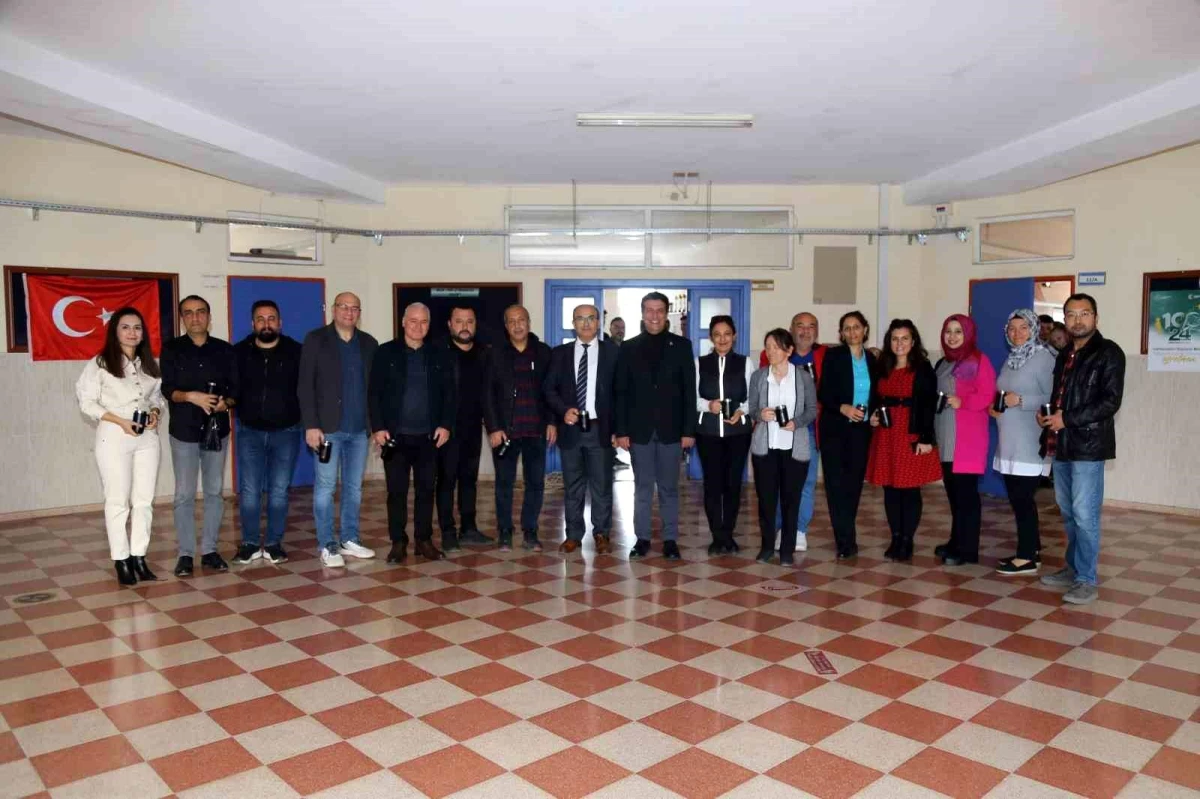 Döşemealtı Belediye Başkanı Turgay Genç, Ekolojik Kreş\'i ziyaret etti