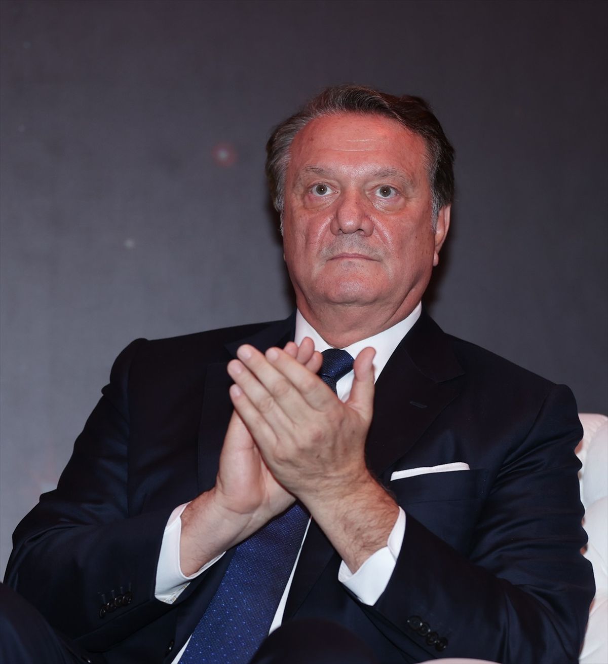 Beşiktaş Kulübü Başkan Adayı Hasan Arat, Ankara\'da Beşiktaş üyeleriyle buluştu Açıklaması