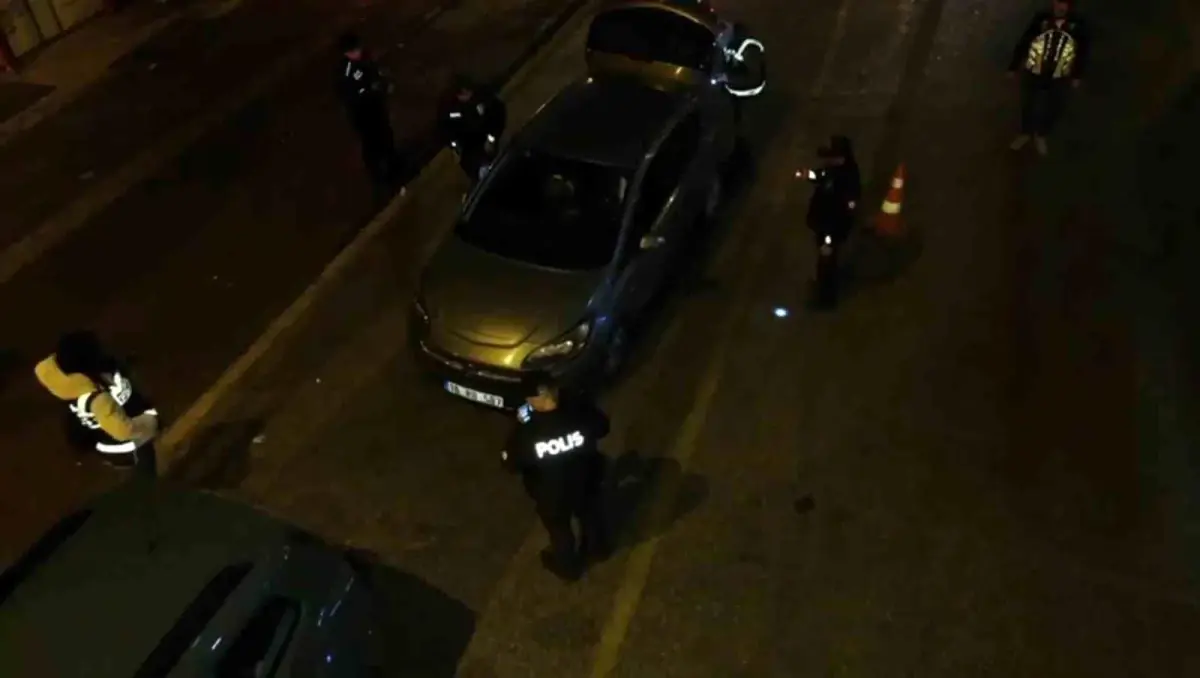 Bursa\'da yapılan \'huzur\' uygulamasında 11 şüpheli gözaltına alındı